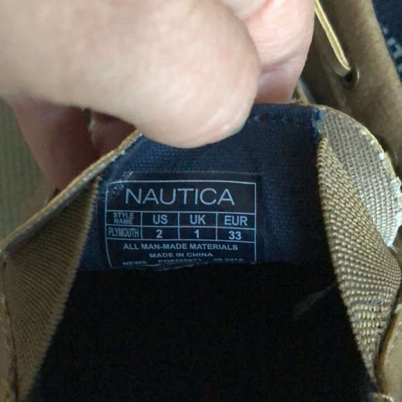 💕Host Pick💕Neat nautical shoes - Picture 5 of 5